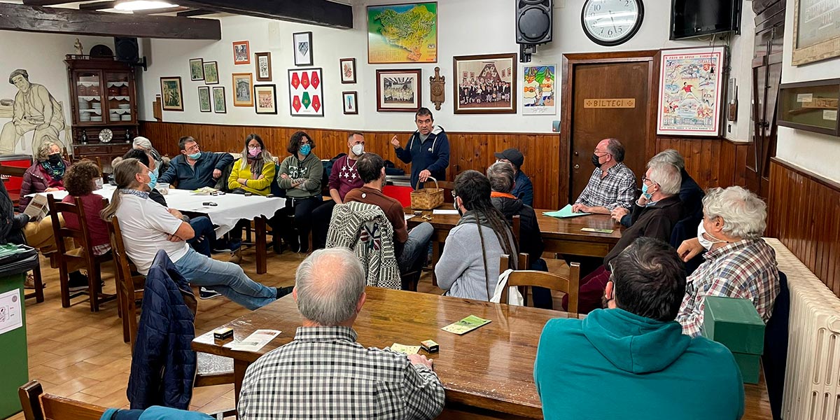 Taller micológico impartido el viernes por la Asociación Muérdago de Cascante