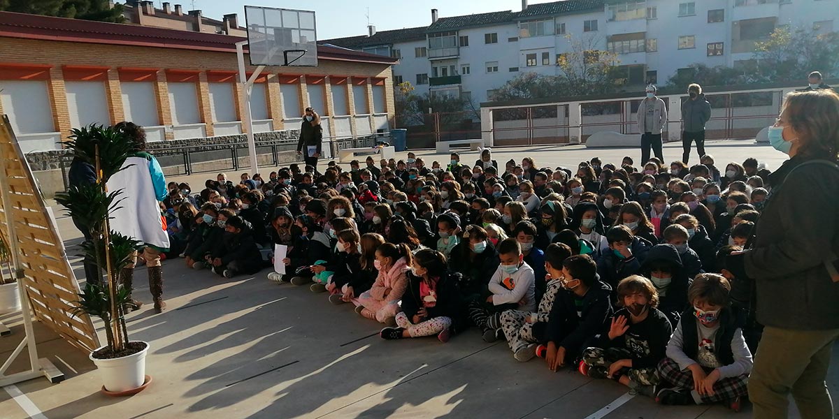 Los alumnos de Primaria de La Anunciata acudieron al colegio en pijama 3