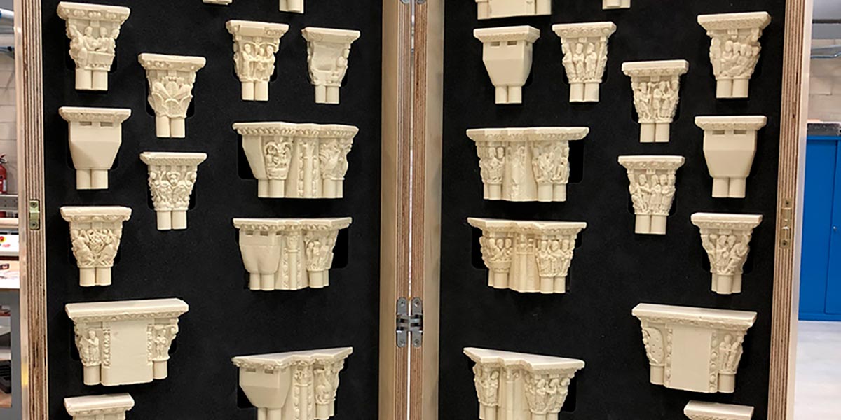 Reproducción en maquetas a escala 1:10 de los capiteles