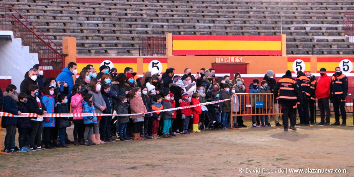 En enero de este año sus Majestades fueron recibidos en la plaza de toros de Tudela público