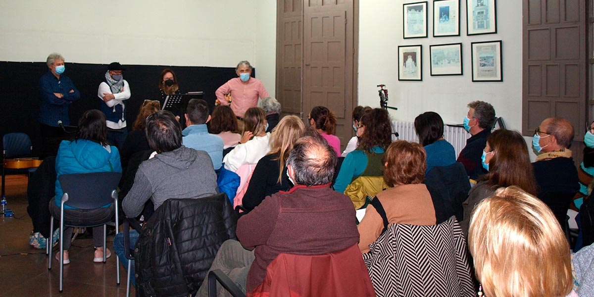 recital poesia biblioteca 1