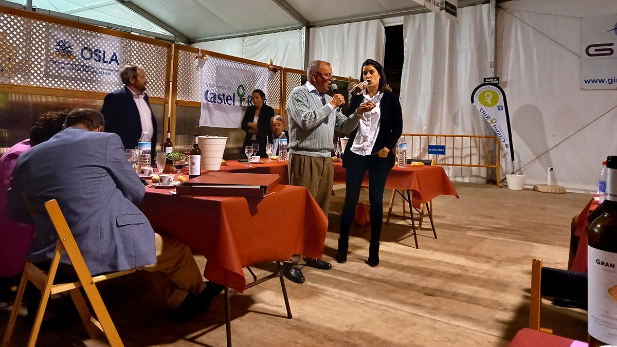 Gran ambiente en la cena de la Orden del Volatín