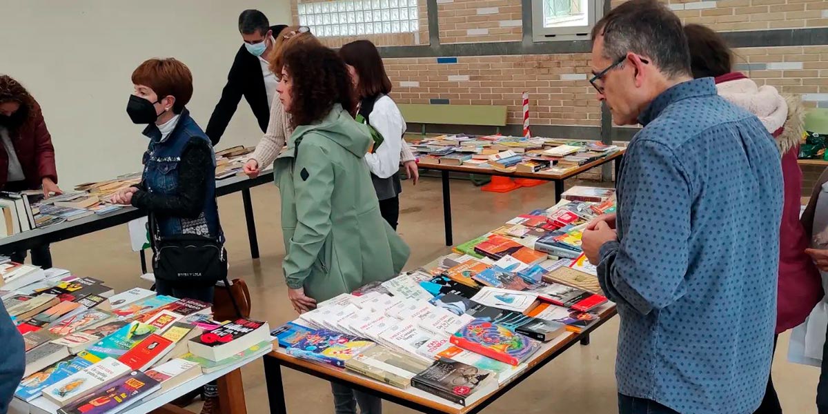 Mercadillo IES Alhama 2