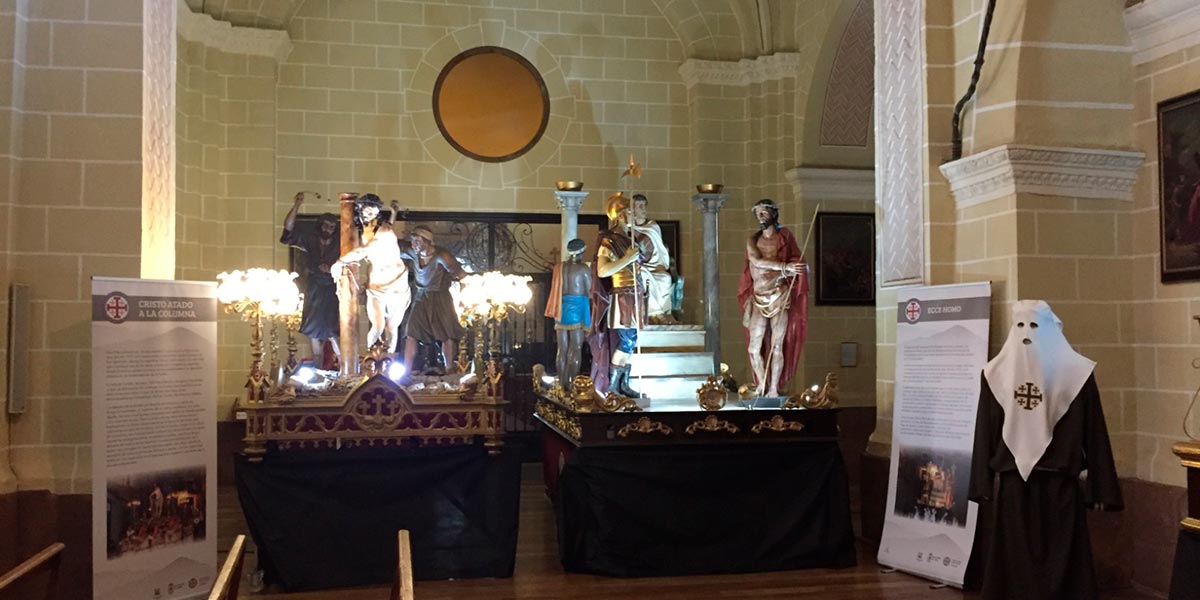 Exposición de pasos de Semana Santa en Corella en la iglesia nuestra señora del Rosario
