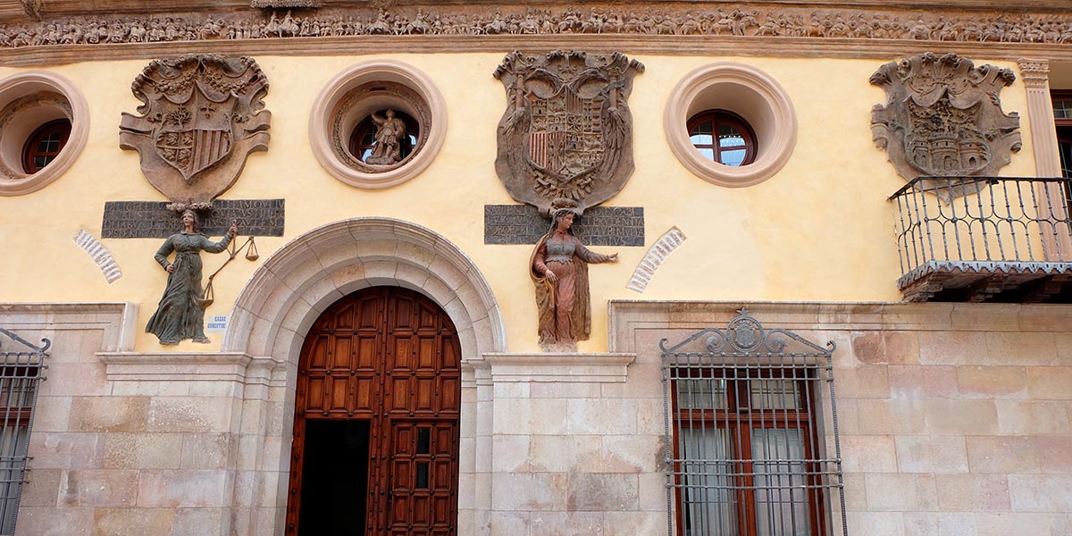 Tarazona Ayuntamiento fachada 3
