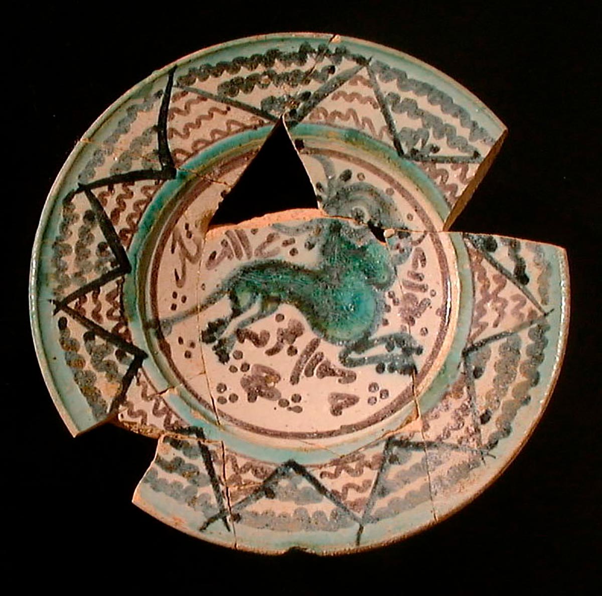 Cerámica de los s. XV-XVI encontrada en una casa de la judería