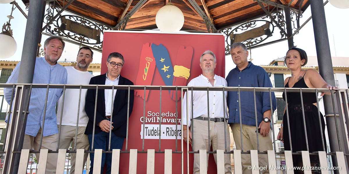 César Lizar; José Manuel García; Eduardo López Dóriga (presidente de SCN); Ignacio Escribano; José Luis Pérez Lizar (coordinador SCN en Tudela) y Patricia Alegría