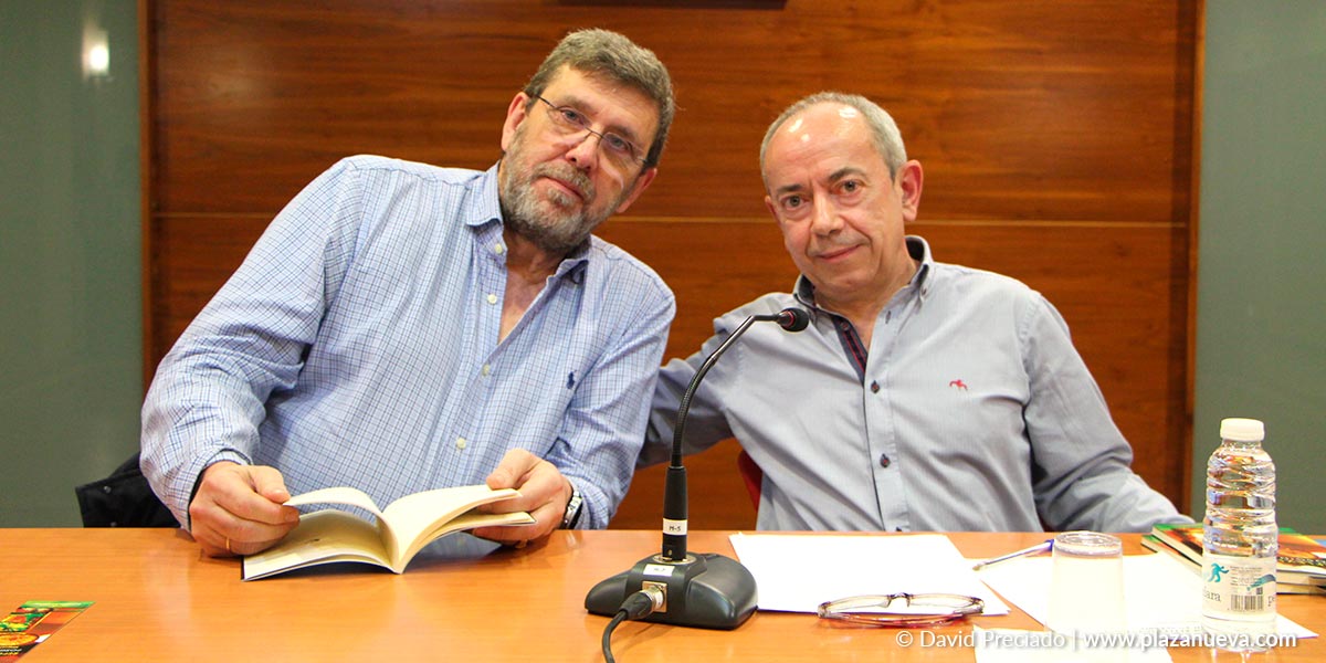 El editor José Luis Muñoz junto a Miguel Bermejo Fernández