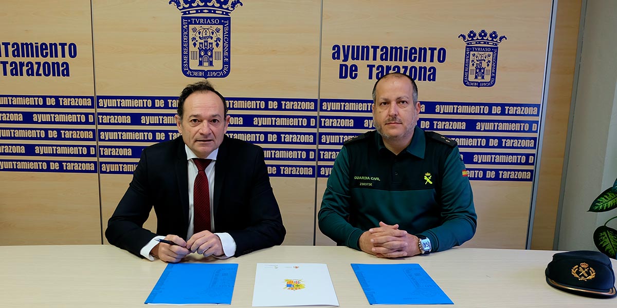 El Alcalde de Tarazona, Luis José Arrechea y el Coronel Jefe de la Comandancia, José Antonio Mingorance