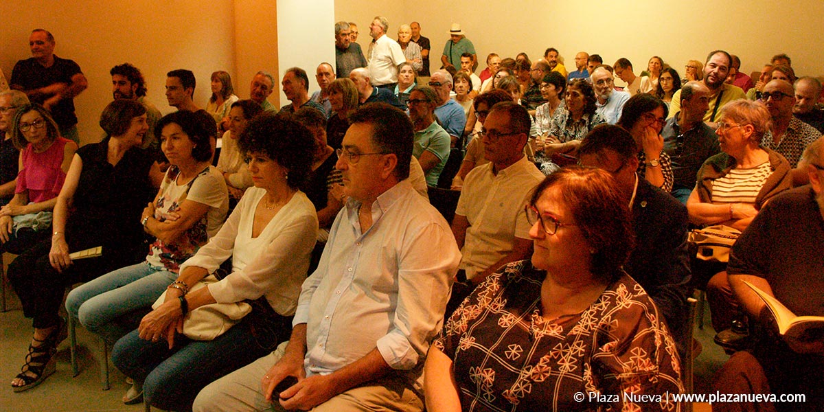Libro posguerra Ribera presentación 2
