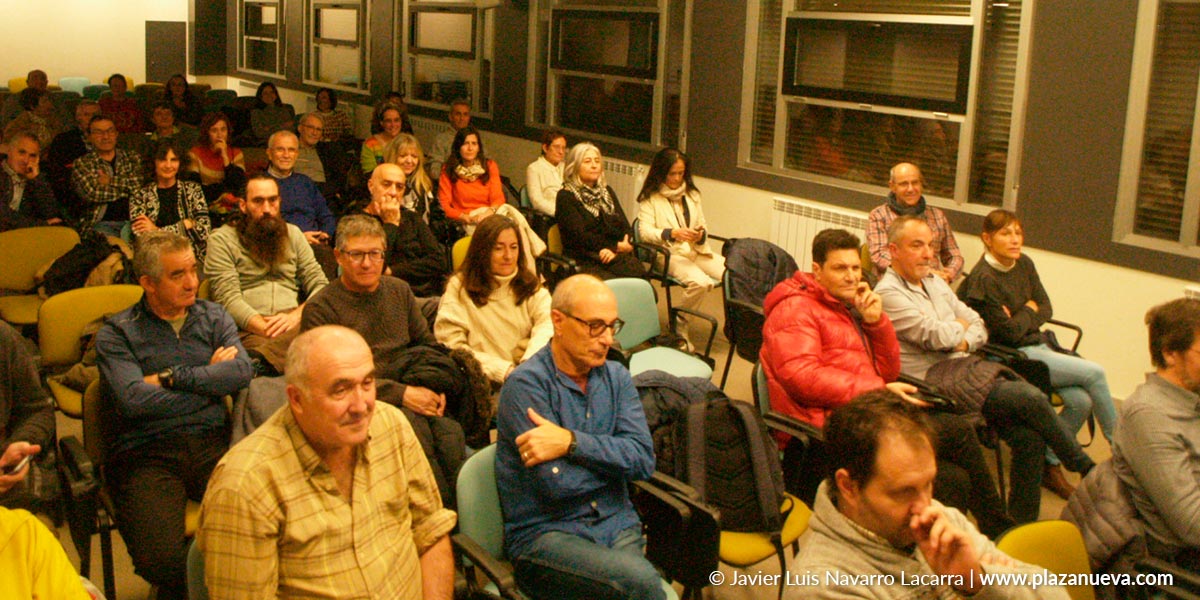 Asistentes a la charla del pasado martes de Mikel Baztán