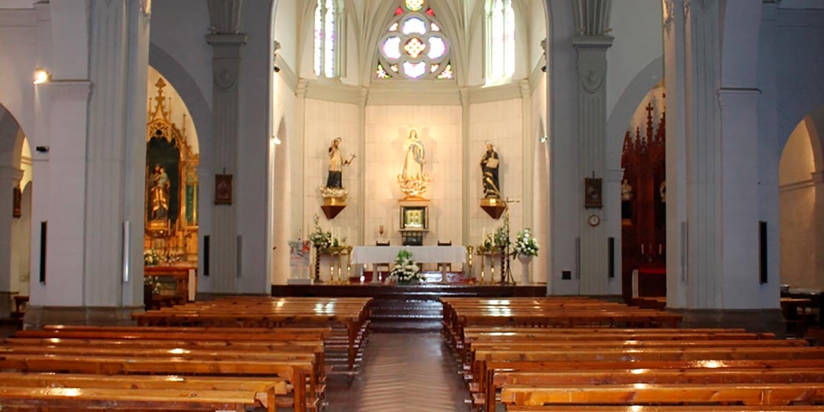 Iglesia donde fue enterrada Adriana de Egüės