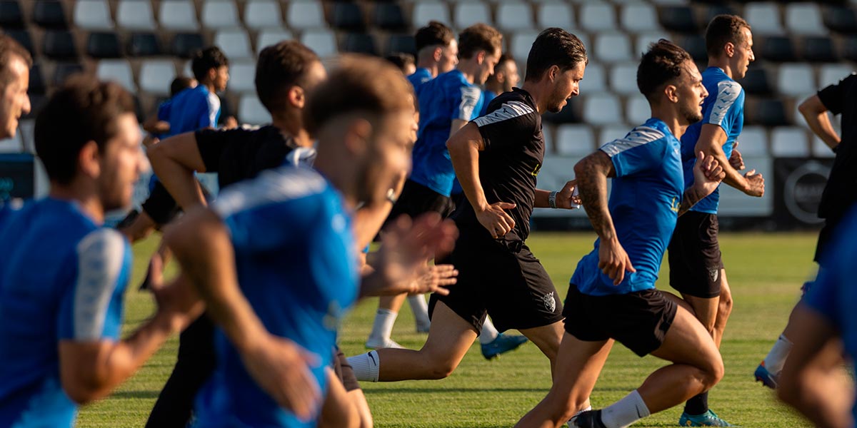 El cuerpo técnico guiará al equipo de forma interina