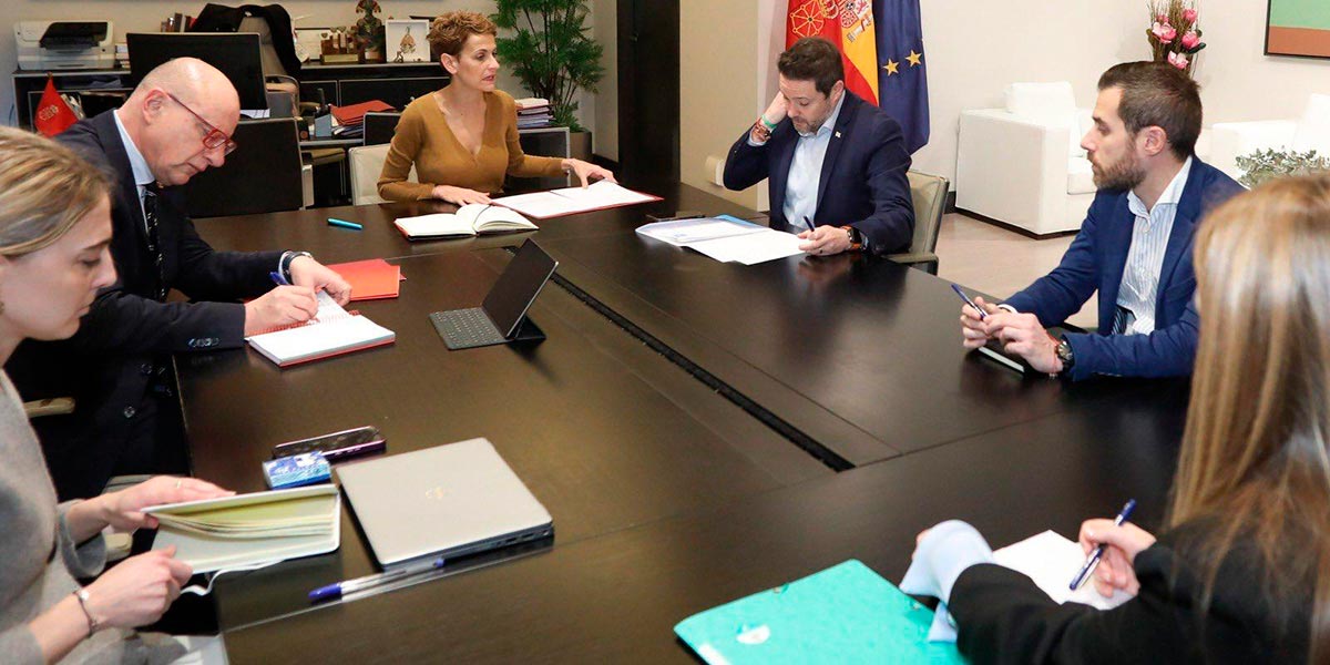 Carlos Gimeno, María Chivite, Alejandro Toquero, Zeus Pérez y Laura Casanova