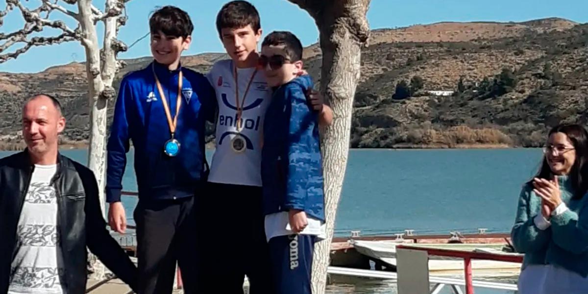 participación del club tudelano Enhol Ebrokayak en el Campeonato de Aragón celebrado el 17 de febrero en Mequinenza 2