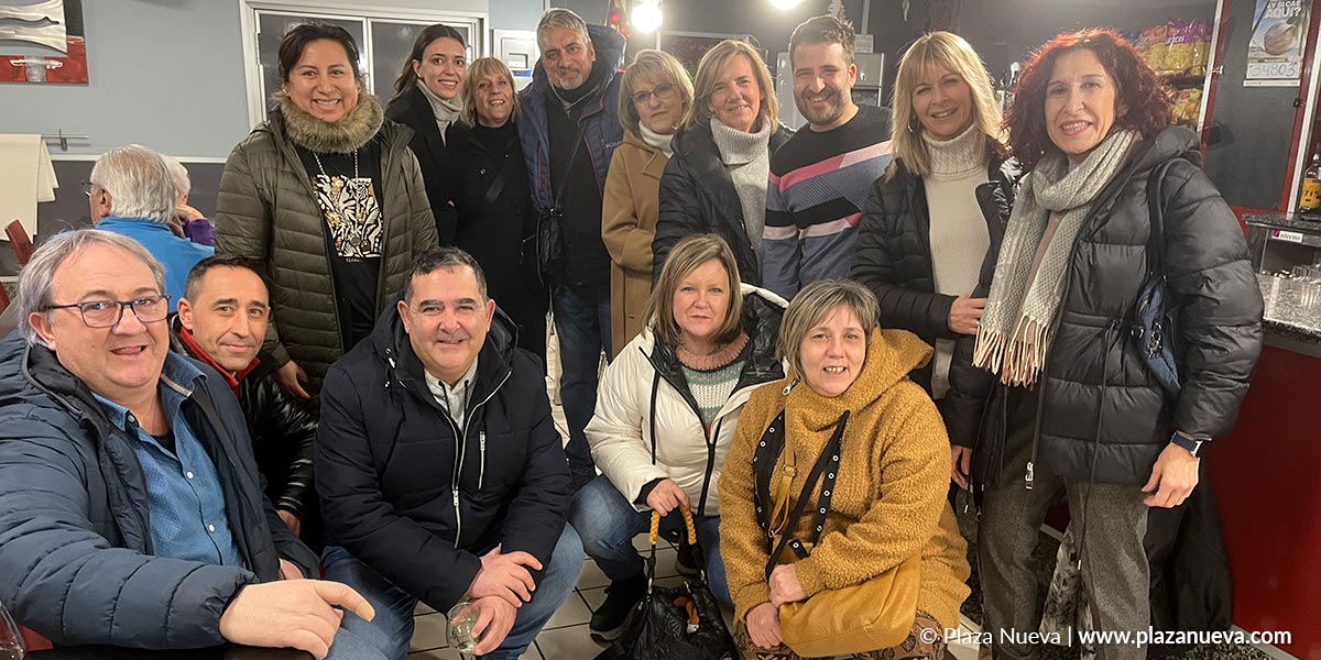 La fiesta sorpresa de despedida de los comerciantes vecinos de la Galería Comercial Alcampo fue el 29 de diciembre de 2023
