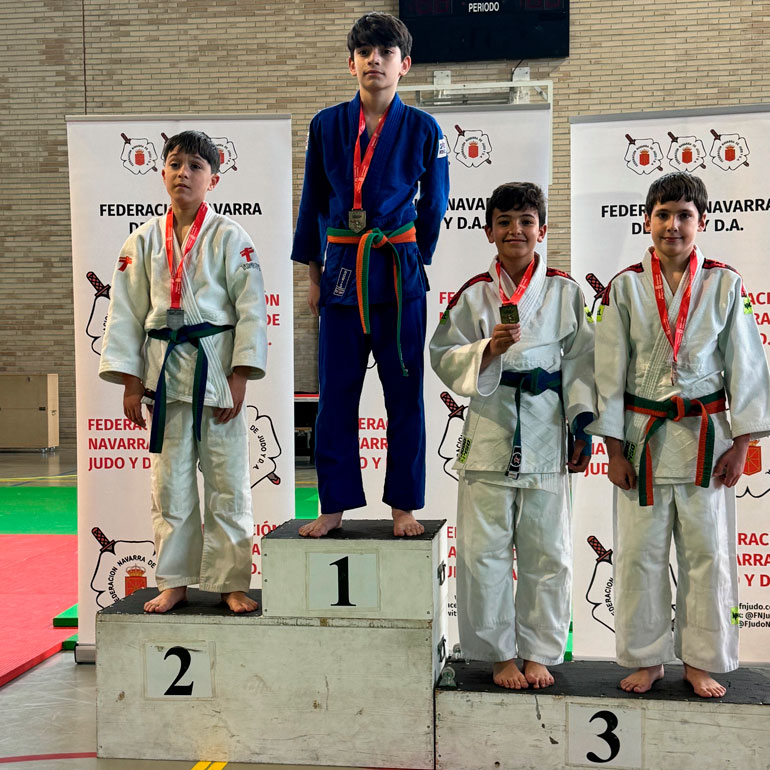Izan Arrondo y Aitor Escribano, Bronces
