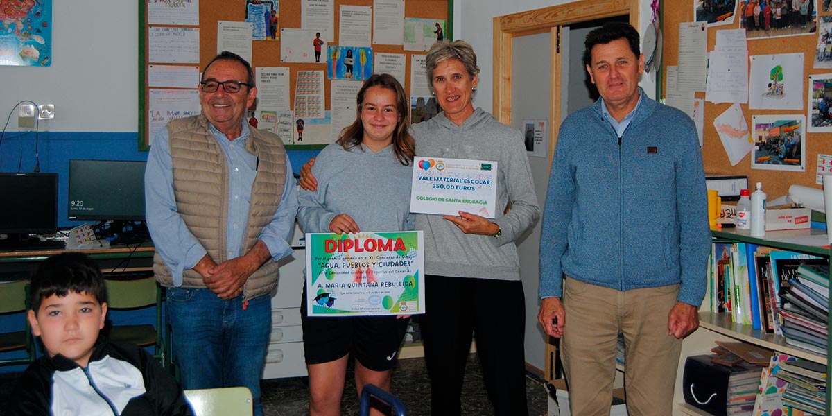 Entrega de premios en el colegio de Santa Engracia