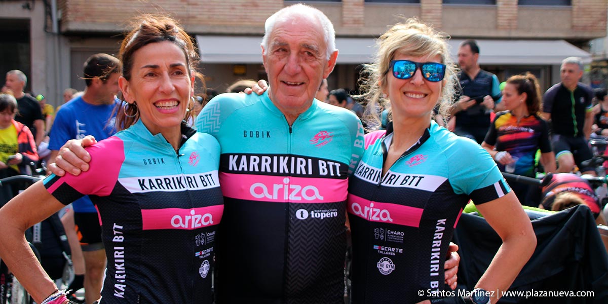 Miembros del club Karrikiri BTT de Murchante