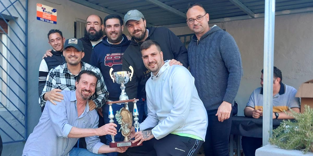 El trofeo a la deportividad fue para el equipo Jisman Construcciones
