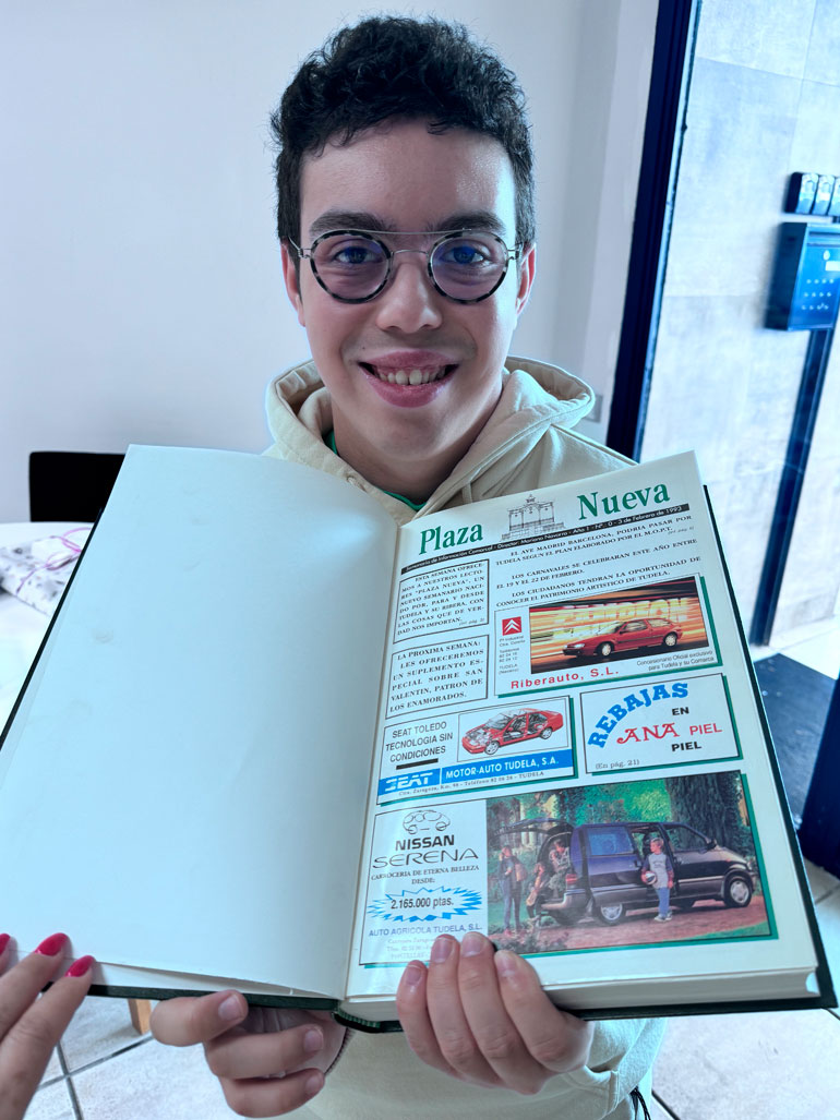 Samuel conoció el primer número que se editó en Plaza Nueva en el año 1993