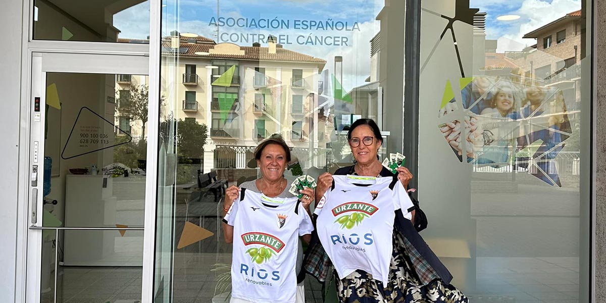 El CD Tudelano renueva su convenio de colaboración con la AECC