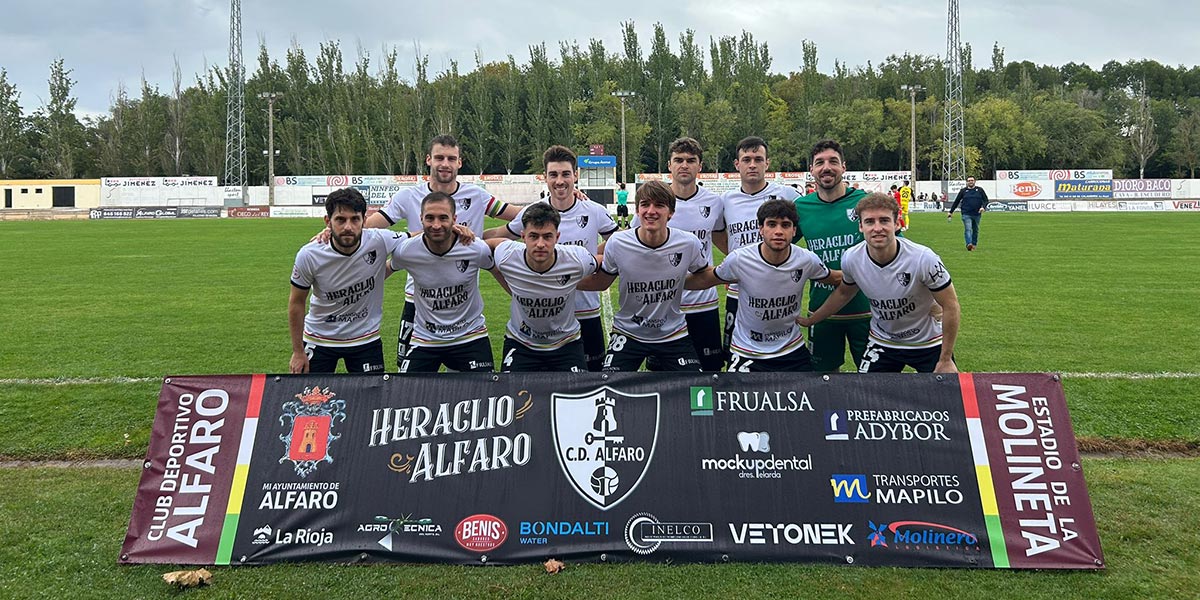 Los once jugadores que alineó Óscar Gurría frente al Utebo