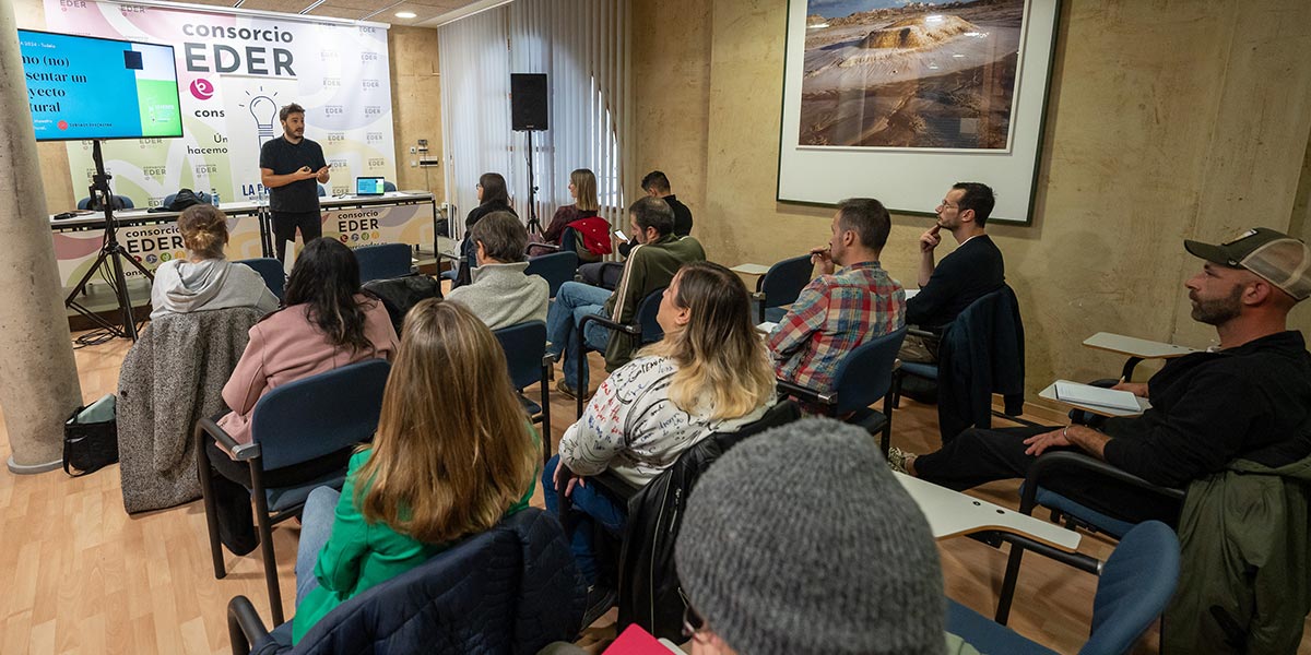 Los participantes asistieron a sesiones presenciales y prácticas en la sede de Consorcio EDER en Tudela