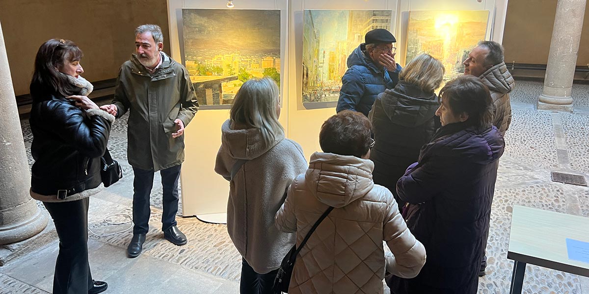 Exposición ‘Visiones en asfalto’ de Javier Rodríguez en UNED Tudela 1