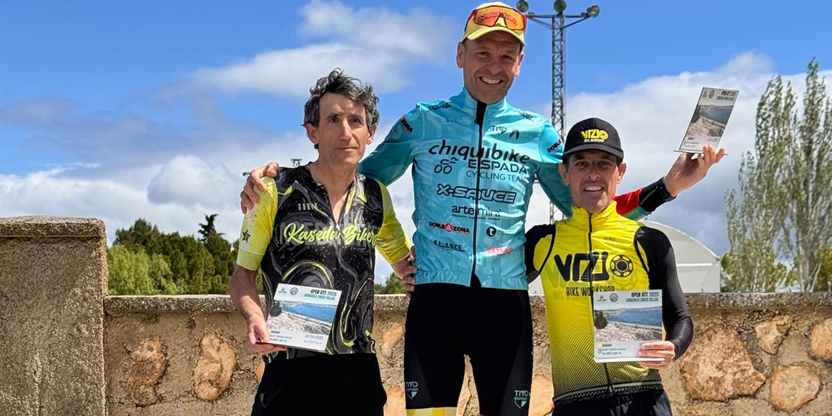 Tito Espada volvió a competir tras su fractura y logró una victoria en Sádaba