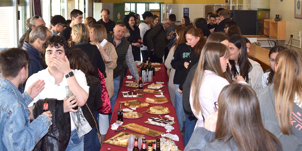 Entrega de diplomas de la 10ª promoción Bachibac en el IES Benjamín de Tudela 3