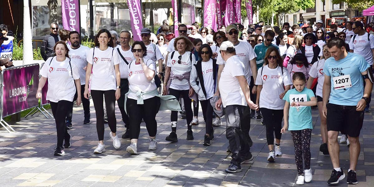 Marcha por la Salud en la que participaron más de 200 personas