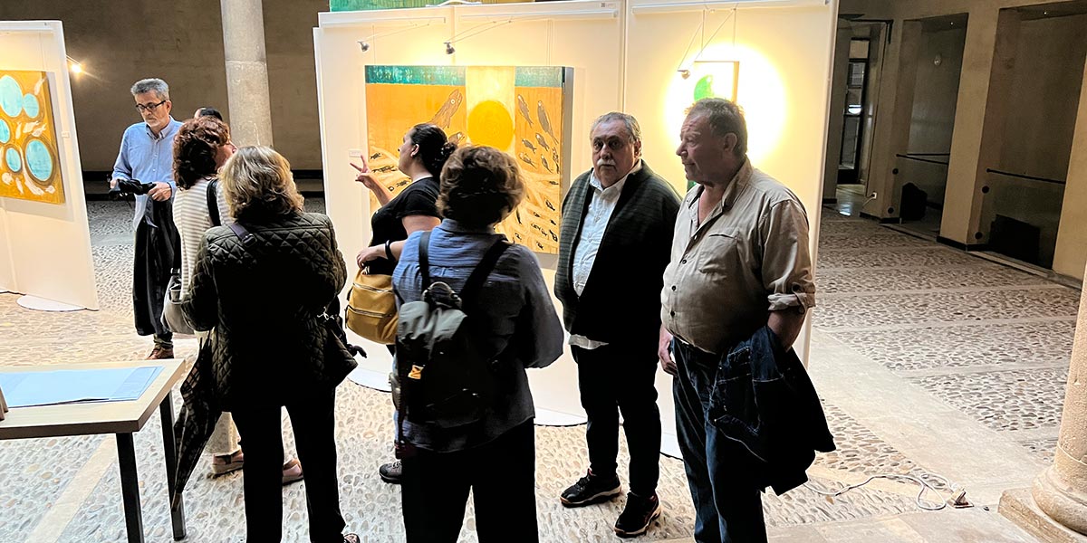 Asistentes a la exposición de Juanjo Martín en UNED Tudela sobre la Amazonía ecuatoriana