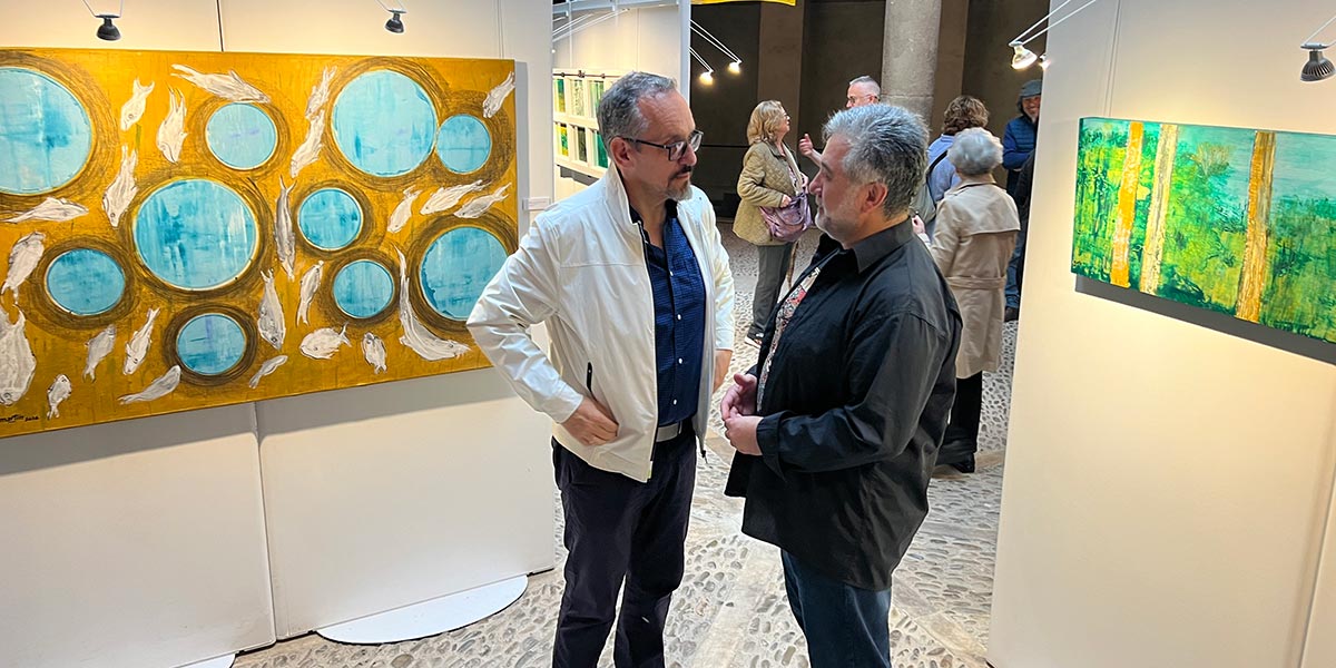 Juanjo Martín conversando con Luis J. Fernández