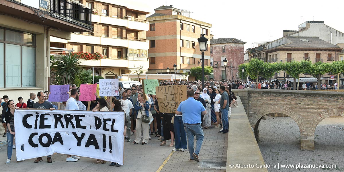 Más de 3.000 personas protestaron en Marcilla por la situación del COA 2