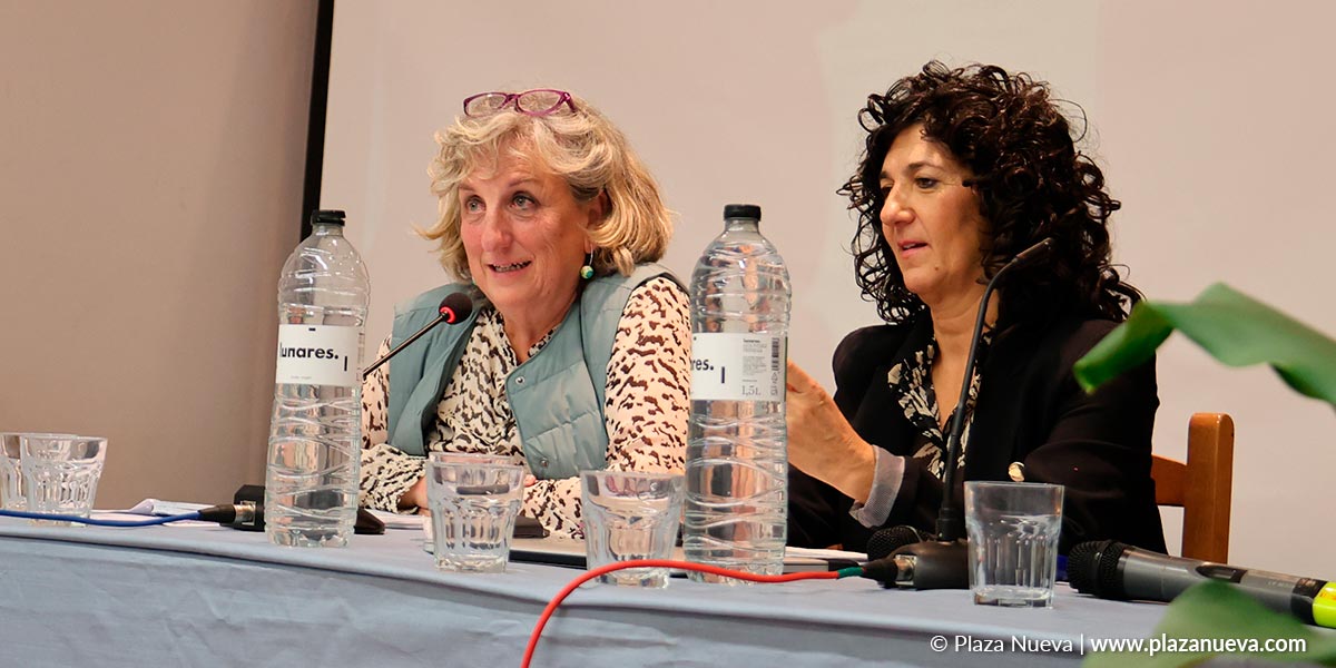 Arantxa Arregi, presidenta de Cederna Garalur, junto a Goldáraz