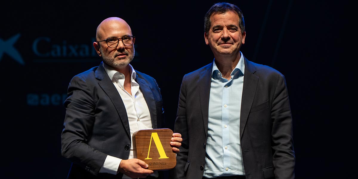 César Zurbano, Tutti Pasta Group, X Premio Alimenta Navarra a la Internacionalización, recibió dicho galardón de manos de Mikel Irujo