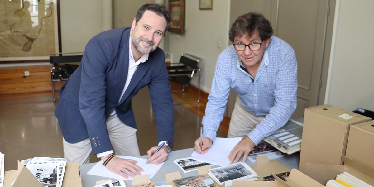 Plaza Nueva dona más de 30.000 fotografías al Archivo Municipal de Tudela 1