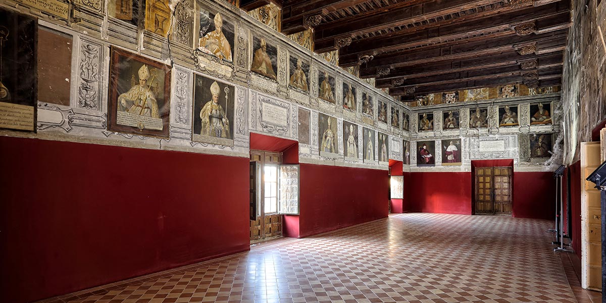 Salón de Obispos del Palacio Episcopal