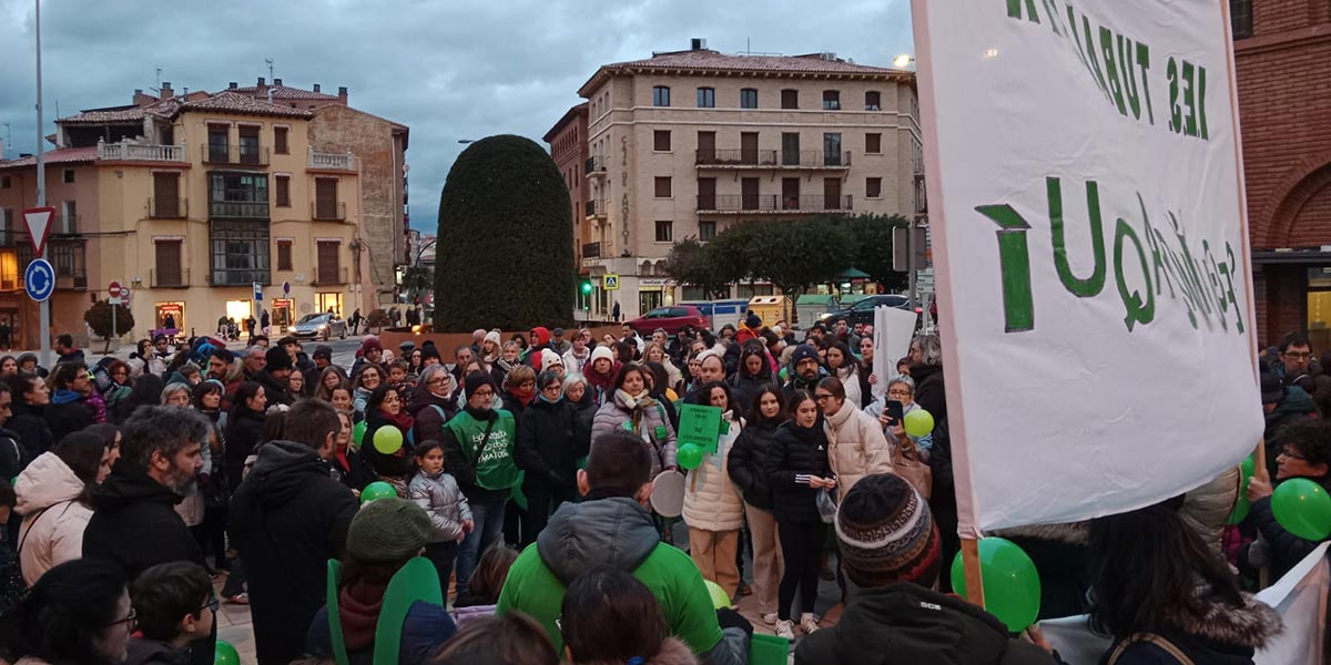 Tarazona salió a la calle por la educación pública 1