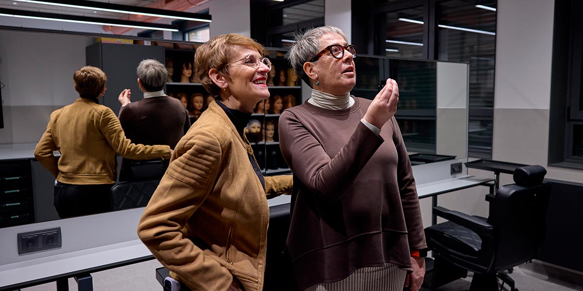La Presidenta Chivite y el consejero Gimeno, durante su visita a las instalaciones del centro de FP de Tudela 3