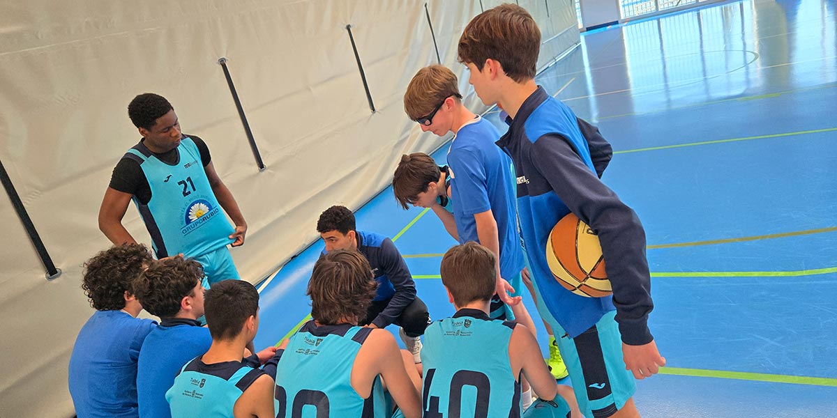 Equipo Cadete masculino B del Grupo Rubio Gima Arenas