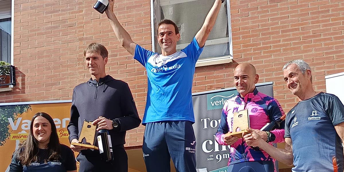 Duatlón Valtierra Ángel podium