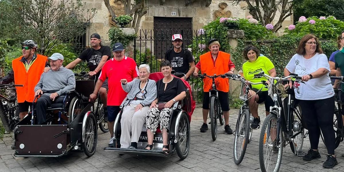 SEMG y En Bici Sin Edad España sellan una alianza para impulsar el envejecimiento activo y combatir la soledad España 6