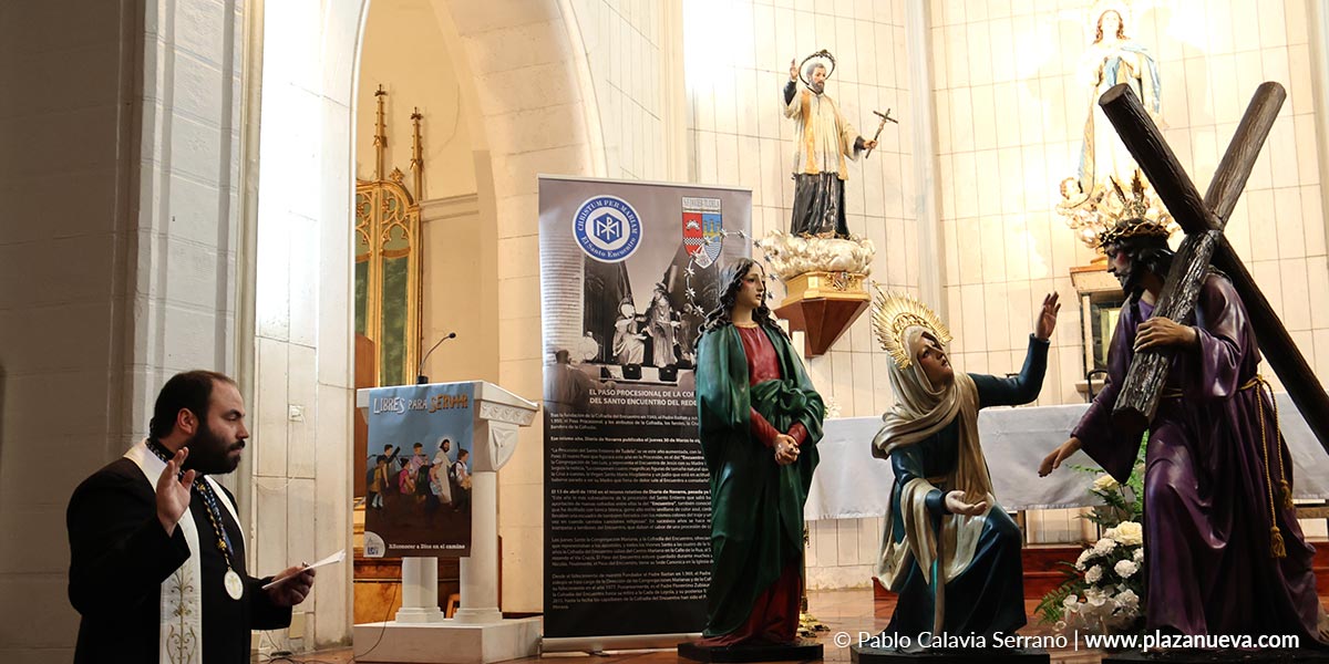 La Cofradía del Santo Encuentro de Tudela presentó esta mañana las figuras restauradas de su Paso Procesional