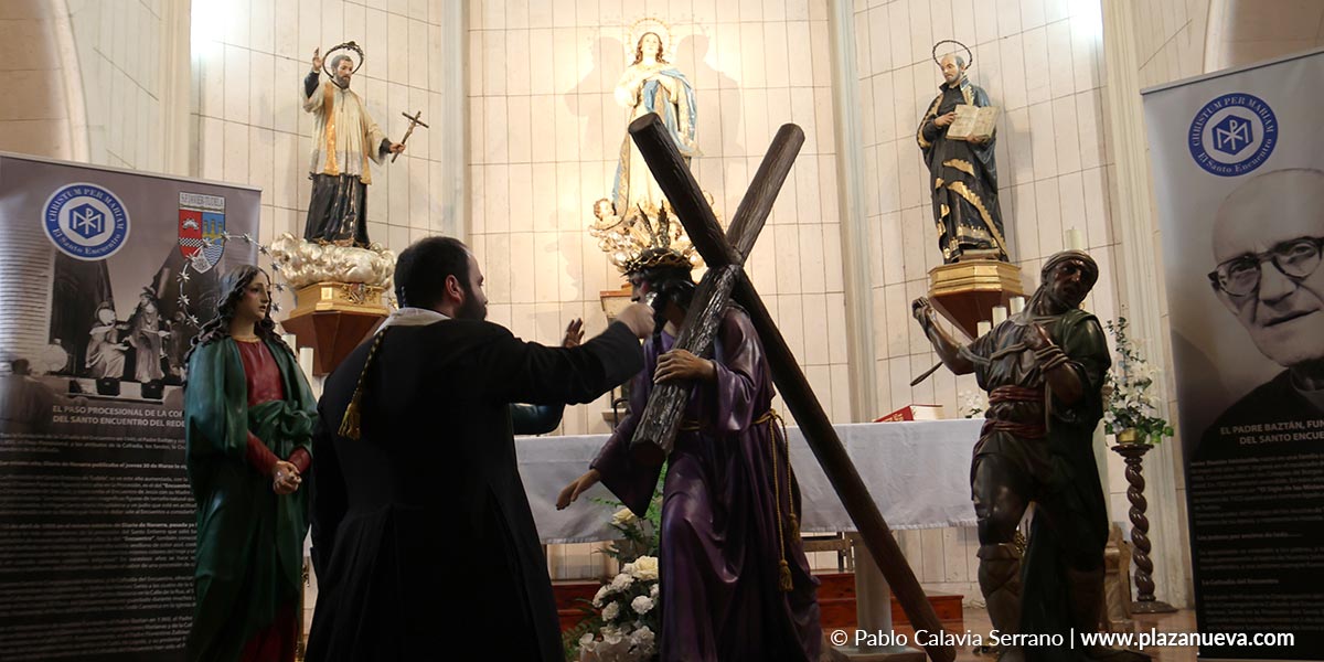 La Cofradía del Santo Encuentro de Tudela presentó esta mañana las figuras restauradas de su Paso Procesional