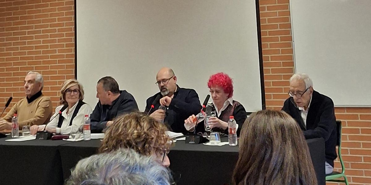 Tras la presentación institucional, se celebró una mesa redonda con la participación de María Jesús Aranda Lasheras, Fernando Yanguas Zardoya, Inés Redondo Gamen y Serafín Ramírez Gamen