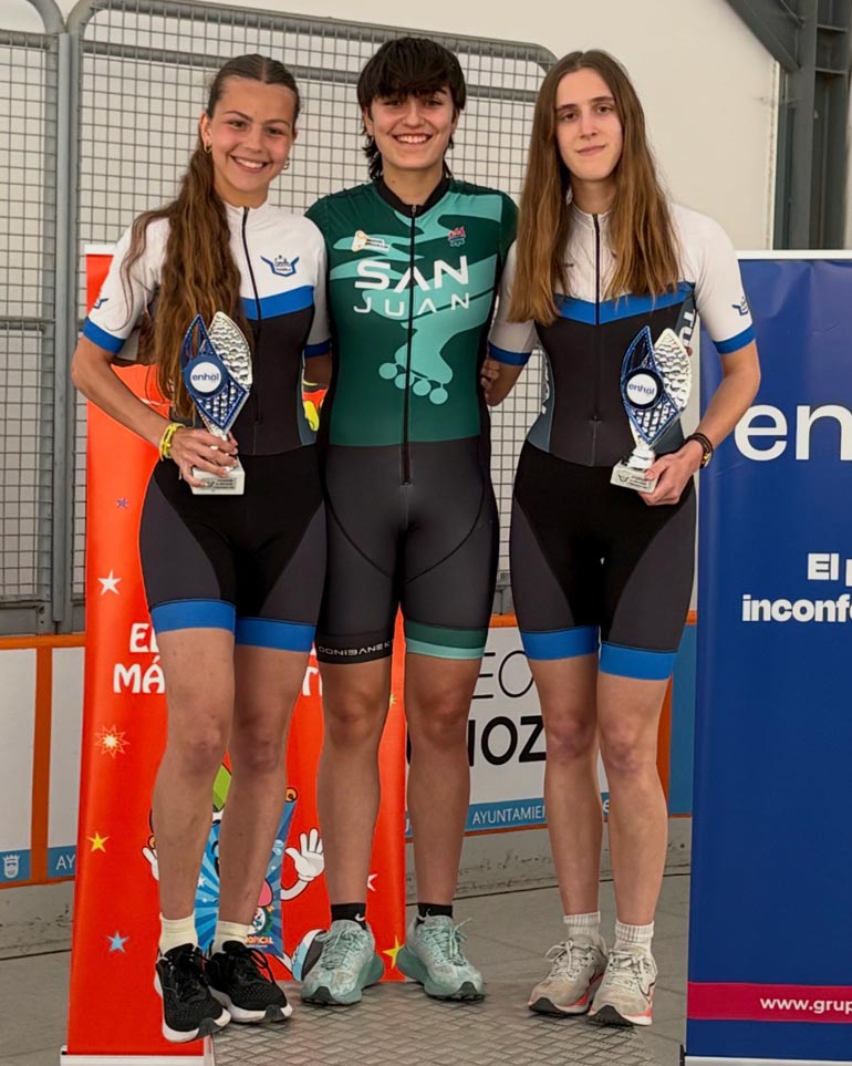 Inés Valero 2 y Angela Pelayo 3 cat Junior