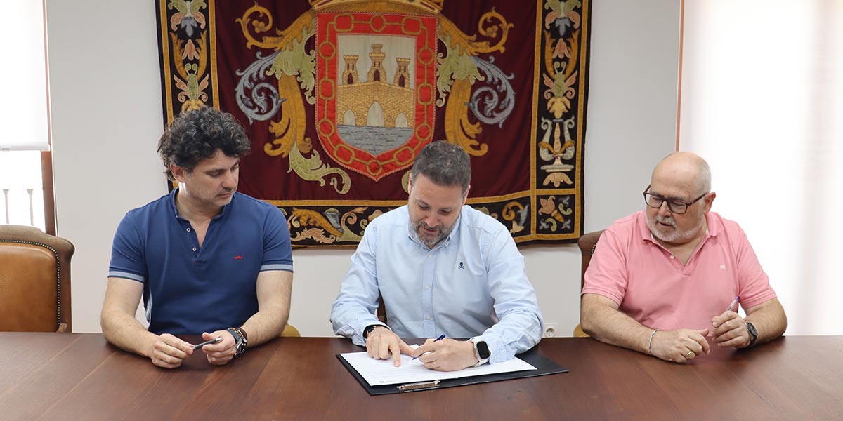 Fernando Nebreda tomó posesión como arquitecto municipal del Ayuntamiento de Tudela