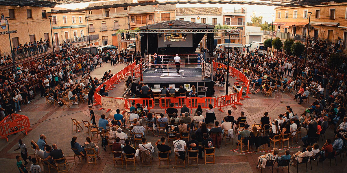 Fue una velada en la que alrededor de 1.000 personas pudieron disfrutar de once combates amateur y del Campeonato de España